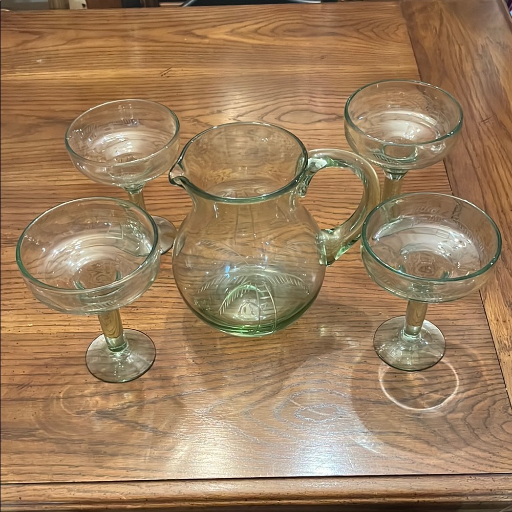 Beautiful Margarita Glass and Pitcher set